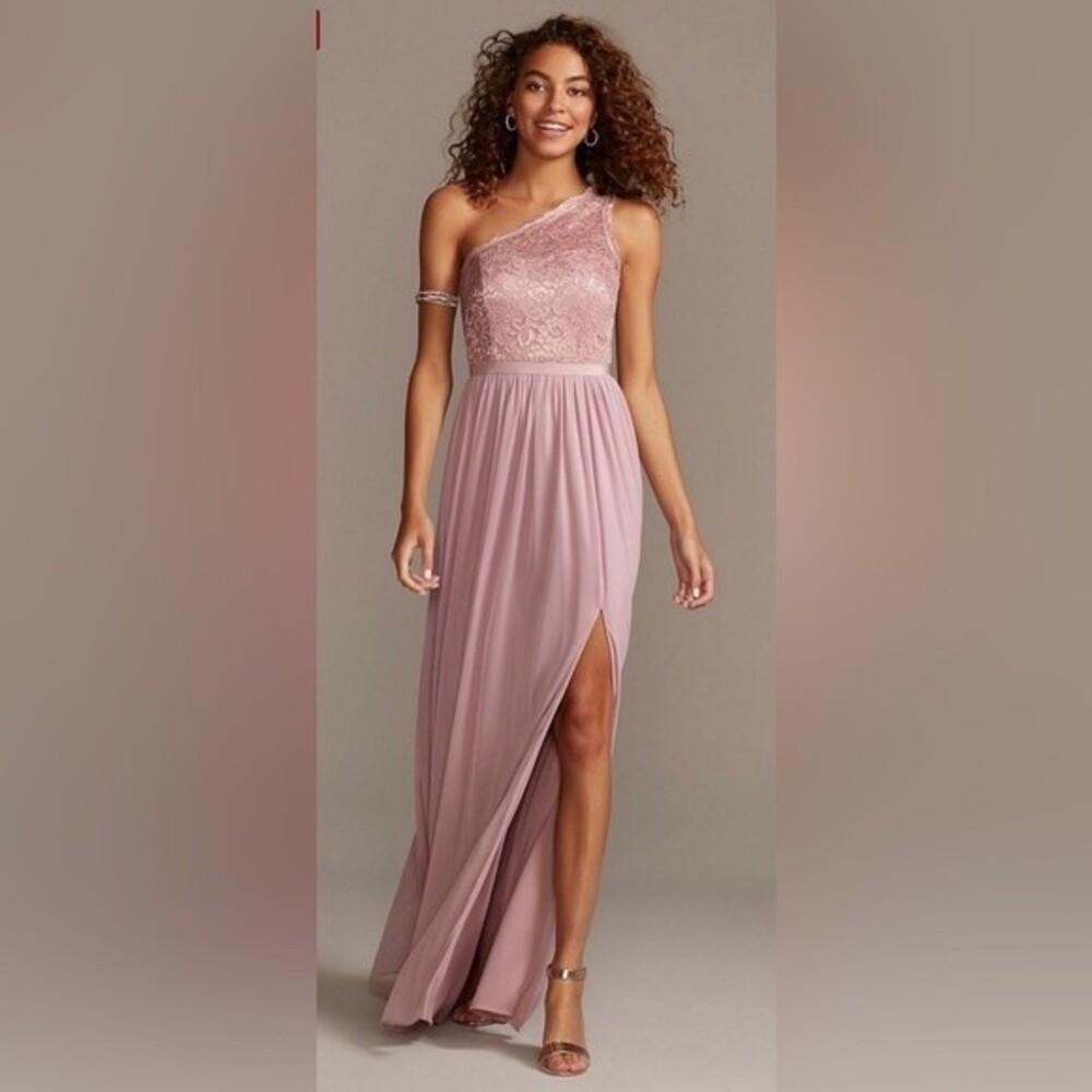 David’s Bridal Bridesmaid Gown Homecoming Prom Dress Size 4 Pink One Shoulder